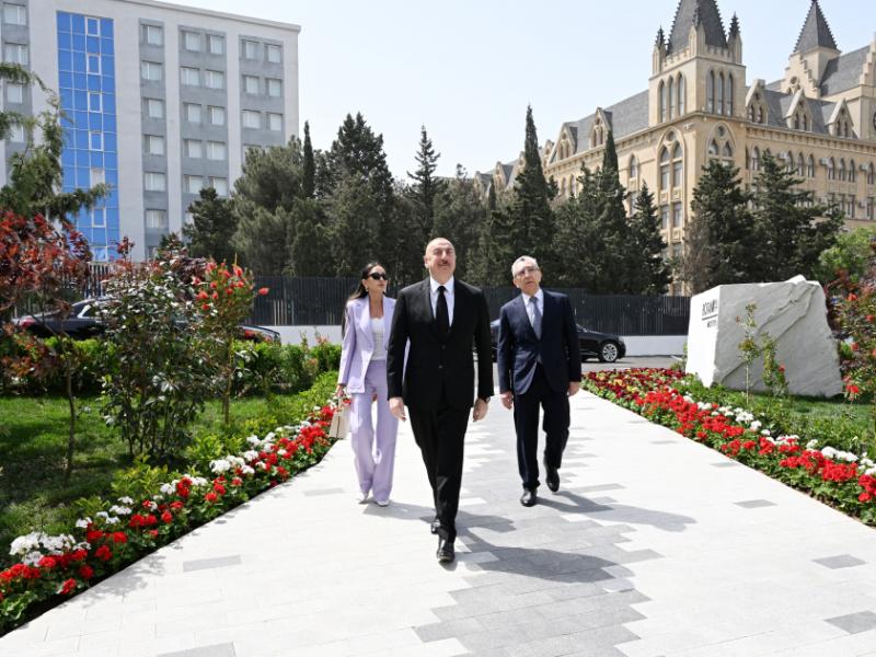 Президент Ильхам Алиев и первая леди Мехрибан Алиева приняли участие в открытии нового здания Института ботаники в Баку и ознакомились с работой, проделанной в Ботаническом саду