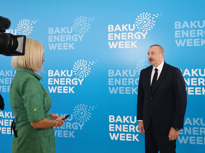 На телеканале «Евроньюс» показано интервью Президента Азербайджана Ильхама Алиева 