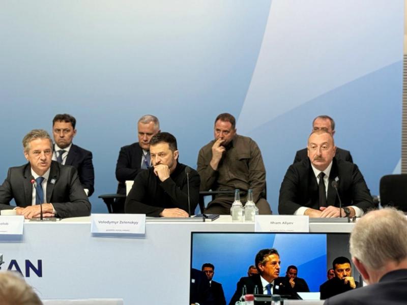 Prezident İlham Əliyev “Avropa Siyasi Birliyi”nin 4-cü Zirvə toplantısı çərçivəsində “Enerji və bağlantı” mövzusunda dəyirmi masada çıxış edib 