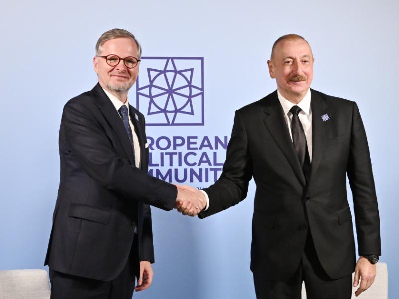 President of Azerbaijan Ilham Aliyev met with Prime Minister of the Czech Republic Petr Fiala in Oxford