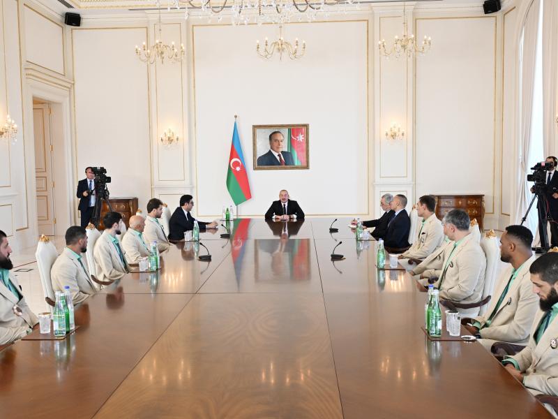 Президент Ильхам Алиев принял азербайджанских спортсменов, завоевавших медали на летних Олимпийских играх в Париже, и их тренеров  