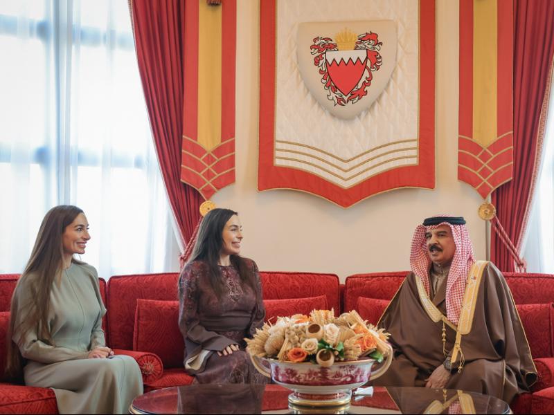 King of Bahrain Hamad bin Isa Al Khalifa receives Leyla Aliyeva and Arzu Aliyeva
