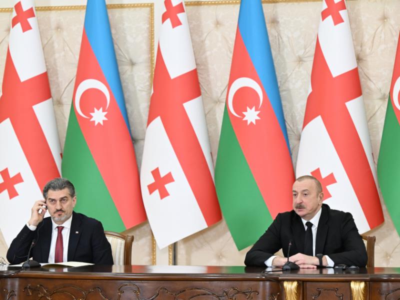 Azərbaycan və Gürcüstan prezidentləri mətbuata bəyanatlarla çıxış ediblər