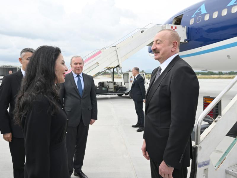 Prezident İlham Əliyev Albaniyaya işgüzar səfərə gəlib