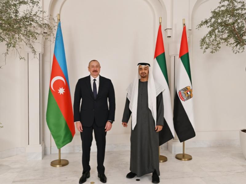 President Ilham Aliyev holds phone talks with UAE President