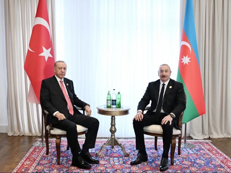 Azərbaycan Prezidenti İlham Əliyev Xankəndidə Türkiyə Prezidenti Rəcəb Tayyib Ərdoğanla görüşüb