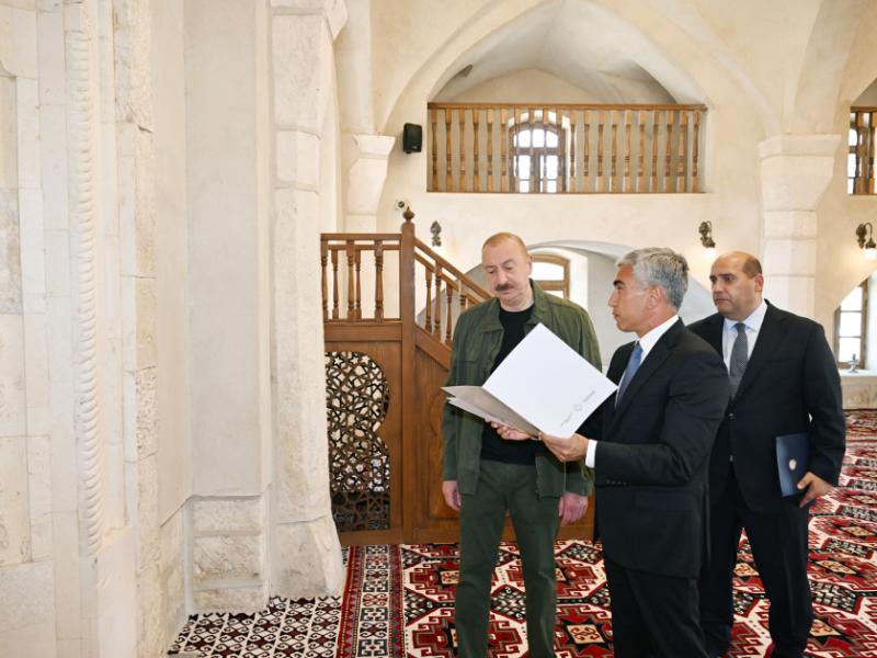 Prezident İlham Əliyev Ağdamın Qiyaslı kəndindəki tarixi məscidin binasının bərpadan sonra açılışında iştirak edib