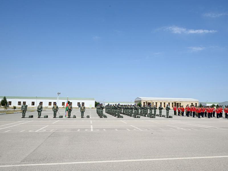 Azerbaijani servicemen to attend military parade in Pakistan