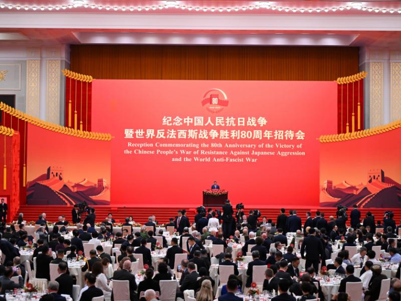 President Ilham Aliyev, First Lady Mehriban Aliyeva attend reception in honor of heads of state and spouses observing parade in Beijing