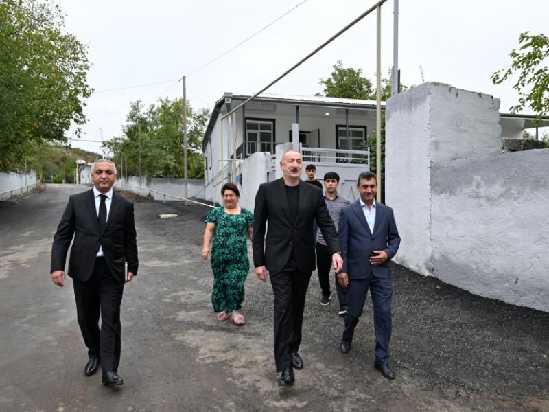 Президент Ильхам Алиев посетил село Бадара Ходжалинского района