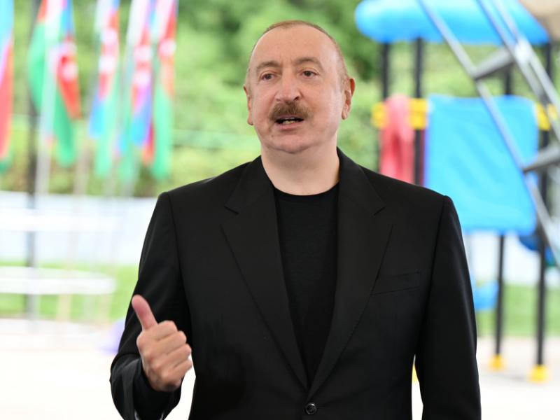 President: People who lived as refugees for many years deserve the best conditions