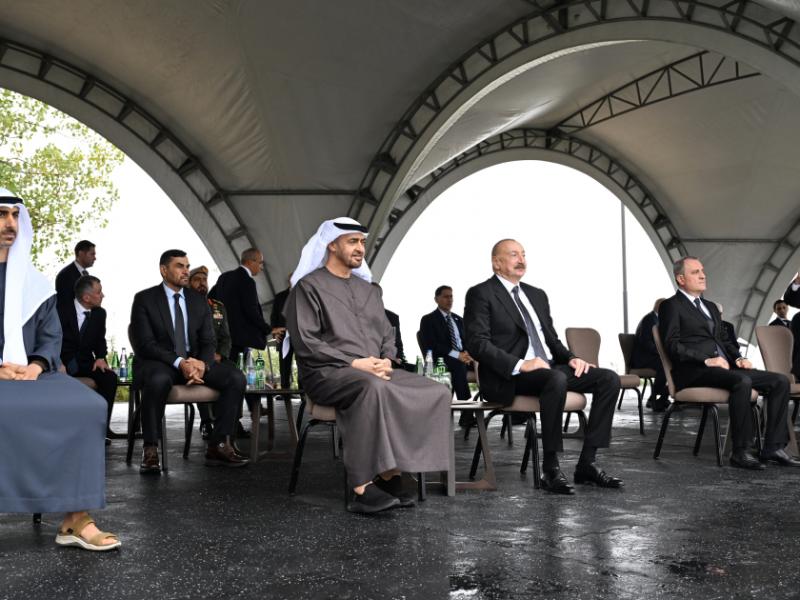Prezidentlər İlham Əliyev və Şeyx Məhəmməd bin Zayed Al Nəhyan Cıdır düzündə Qarabağ atlarının şousunu izləyiblər