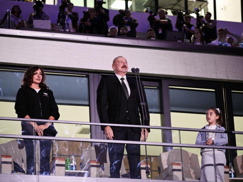 Gəncədə III MDB Oyunlarının təntənəli açılış mərasimi keçirilib Prezident İlham Əliyev və birinci xanım Mehriban Əliyeva tədbiri izləyiblər