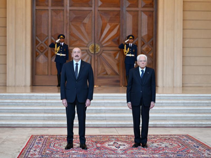 İtaliya Prezidenti Sercio Mattarellanın Bakıda rəsmi qarşılanma mərasimi olub