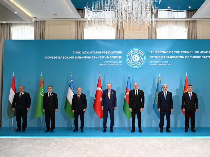 President Ilham Aliyev welcomed Heads of State and Government participating in 12th Summit of OTS Council of Heads of State in Gabala