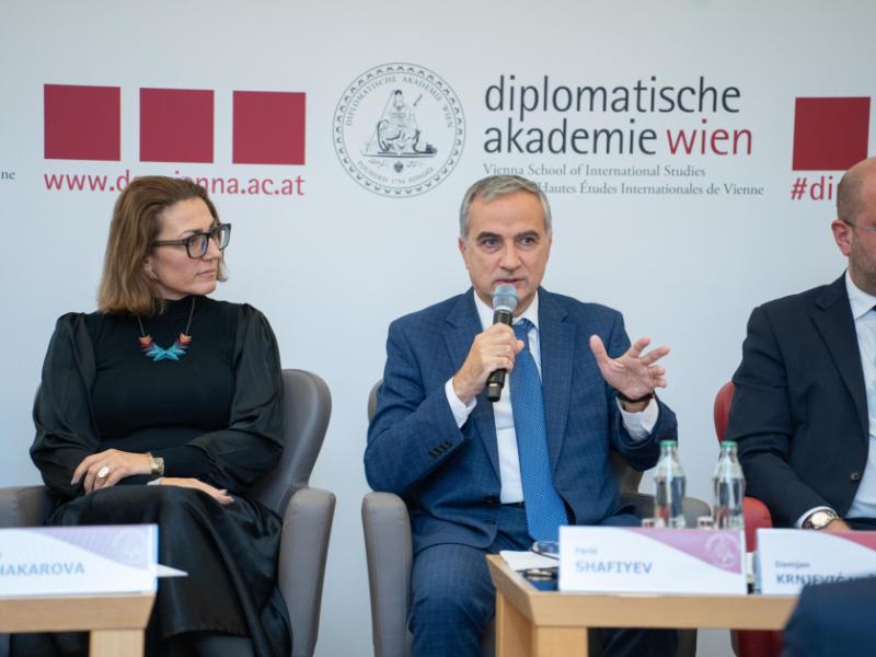 Vyanada “Beynəlxalq sülh və təhlükəsizlikdə neytral və bloklara qoşulmayan dövlətlərin rolu” mövzusunda beynəlxalq konfrans keçirilib
