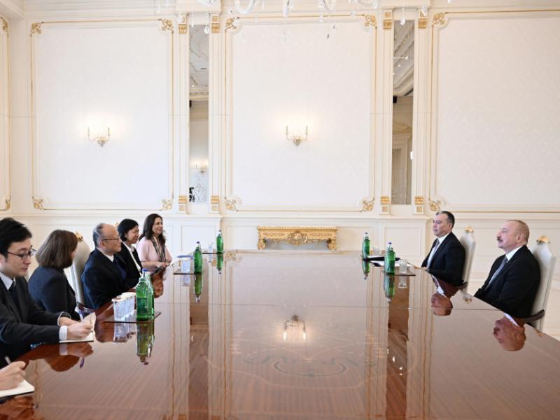 President Ilham Aliyev received delegation led by Asian Development Bank
