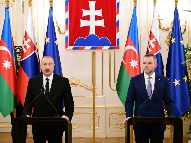 Presidents of Azerbaijan and Slovakia delivered press statements