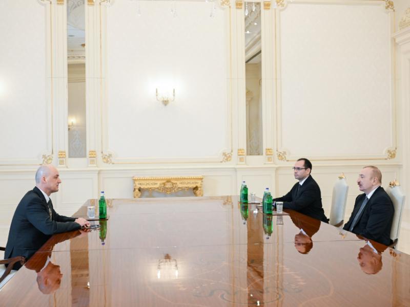 President Ilham Aliyev received President of John Deere for CIS and Central Asia