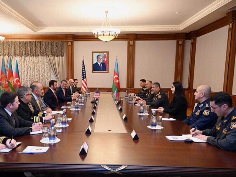 Azerbaijan, United States discuss enhancement of military cooperation