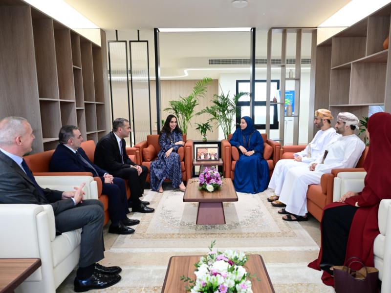 Лейла Алиева встретилась в Маскате с председателем Организации по развитию малого и среднего предпринимательства Омана