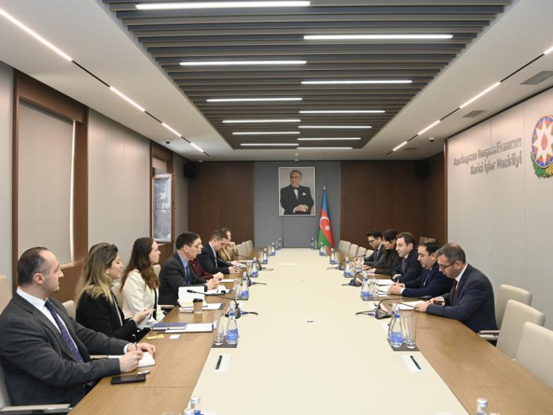 Azərbaycanla ABŞ arasında iqtisadi əməkdaşlığın perspektivləri müzakirə olunub