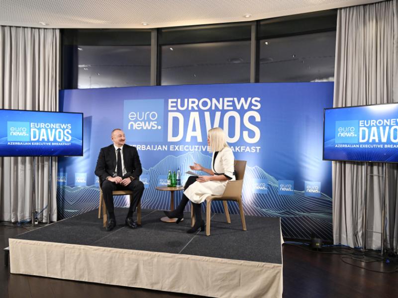 Prezident İlham Əliyev Davosda “Euronews” televiziyasına müsahibə verib