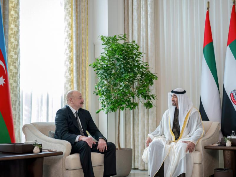 Prezident İlham Əliyevin Əbu-Dabidə Birləşmiş Ərəb Əmirliklərinin Prezidenti ilə görüşü olub