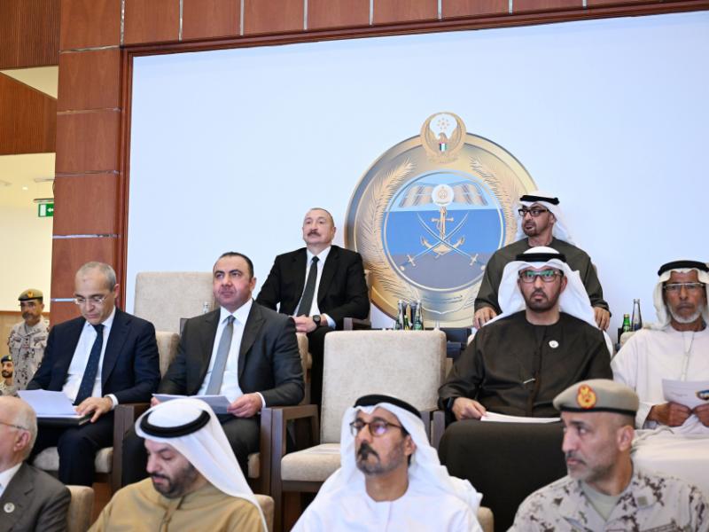 Президенты Азербайджана и Объединенных Арабских Эмиратов наблюдали за совместными оперативно-тактическими учениями «Щит мира – 2026» в Абу-Даби