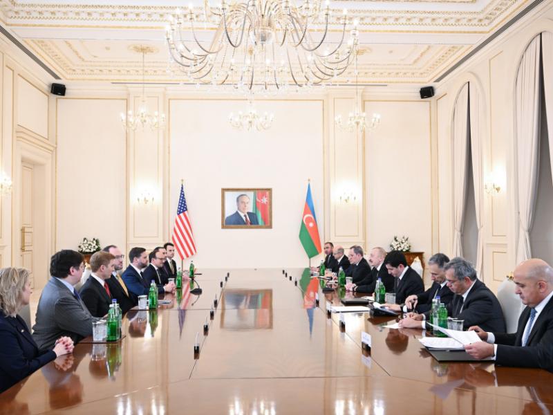 Expanded meeting between President of Azerbaijan Ilham Aliyev and U.S. Vice President commenced