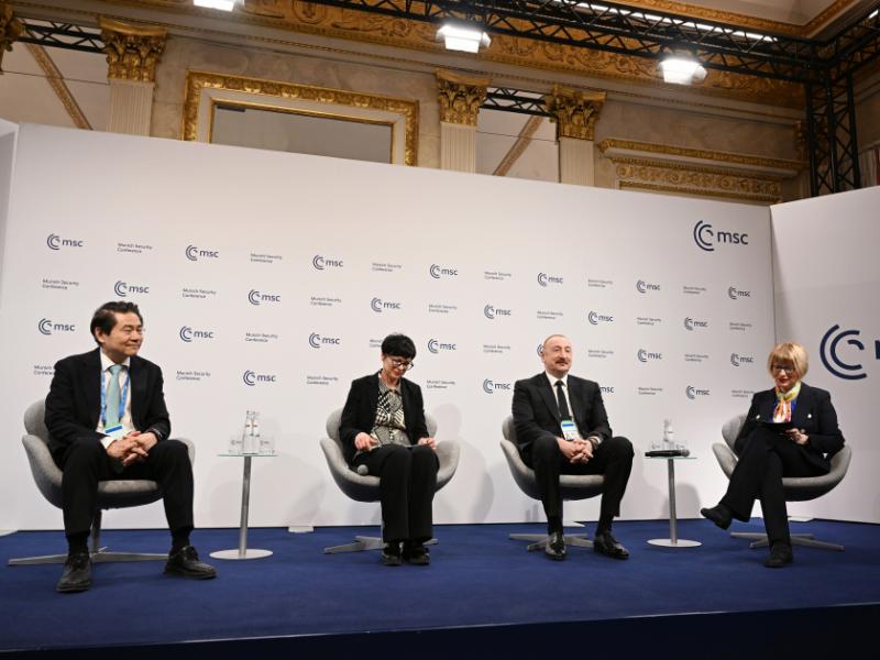 Президент Ильхам Алиев принял участие в панельных дискуссиях в Мюнхене