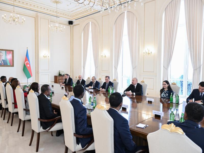 President Ilham Aliyev held expanded meeting with Ethiopian Prime Minister and several documents were signed between the two countries
