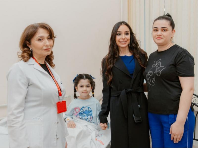 Лейла Алиева посетила Наримановскую детскую клиническую больницу Республиканского педиатрического центра