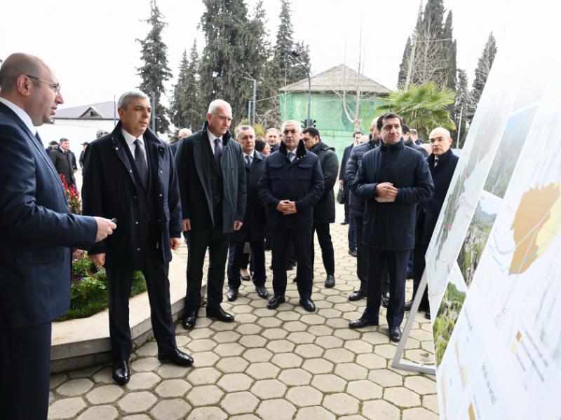 Coordination Headquarters members view master plan of Khojavend city