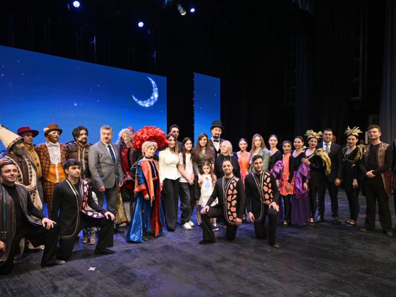 Akademik Musiqili Teatrda “Balaca şahzadə” əsəri əsasında hazırlanmış eyniadlı tamaşa nümayiş olunub