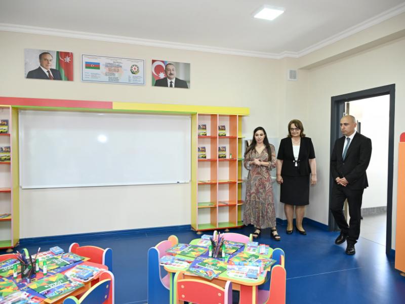 Лейла Алиева приняла участие в открытии здания школы в Евлахе