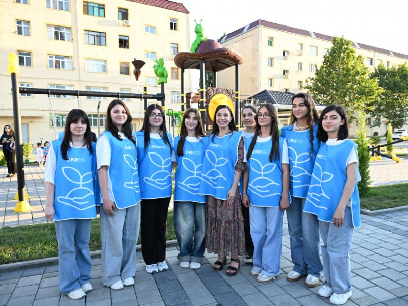 Yevlaxda abadlaşdırılmış məhəllə Leyla Əliyevanın iştirakı ilə sakinlərin istifadəsinə verilib