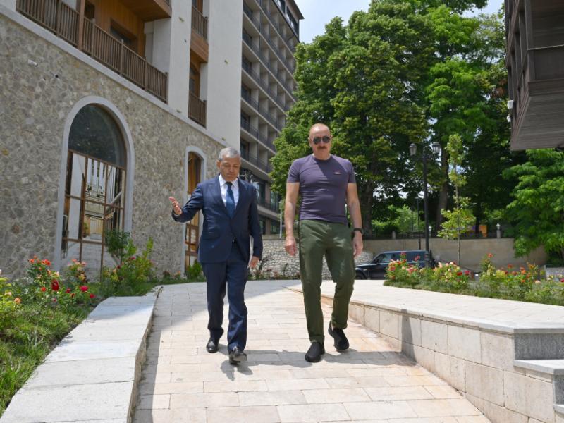 Şuşanın Qarabağ küçəsində dövlət-özəl tərəfdaşlığı çərçivəsində həyata keçirilmiş işlərlə tanışlıq