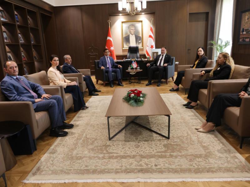 Şimali Kipr parlamentinin sədri Yeni Azərbaycan Partiyasının nümayəndə heyətini qəbul edib