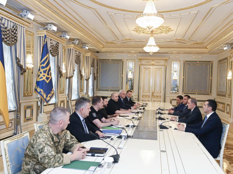 Ukrayna Prezidenti Volodimir Zelenski Ceyhun Bayramovu qəbul edib
