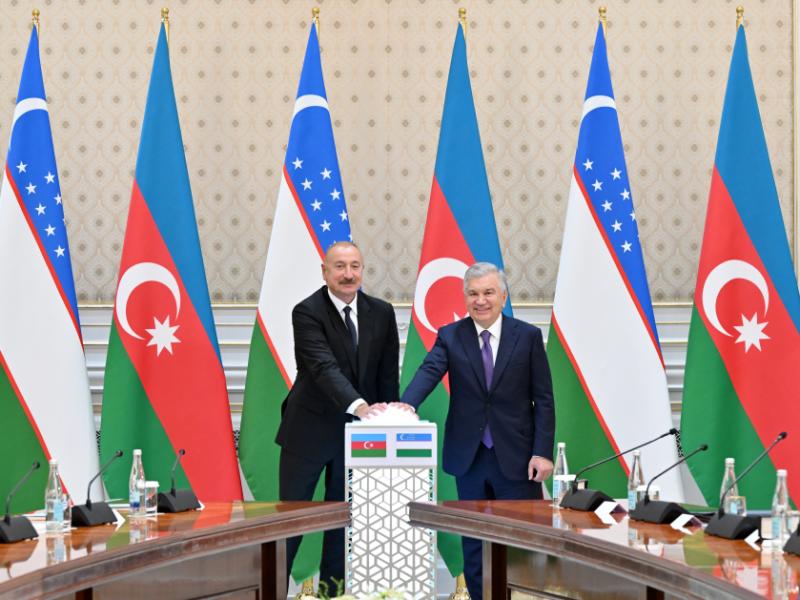 Presidents Ilham Aliyev and Shavkat Mirziyoyev attended inauguration and groundbreaking ceremony for Azerbaijani projects in Uzbekistan