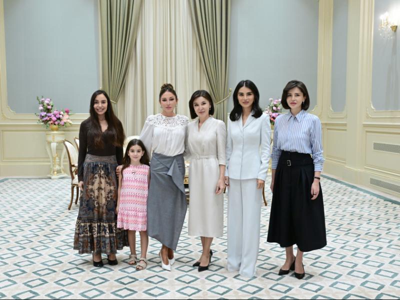 First Ladies of Azerbaijan and Uzbekistan held one-on-one meeting over tea in Tashkent