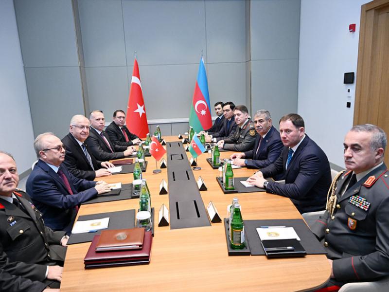 Şuşada Azərbaycanın və Türkiyənin müdafiə nazirlərinin ikitərəfli görüşü keçirilib