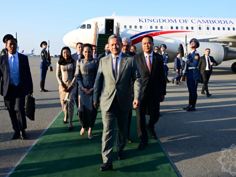 Kambocanın Baş naziri Azərbaycana rəsmi səfərə gəlib