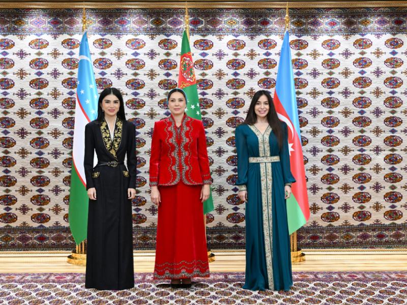 Leyla Aliyeva, Oguljahan Atabayeva and Saida Mirziyoyeva hold trilateral meeting in Ashgabat
